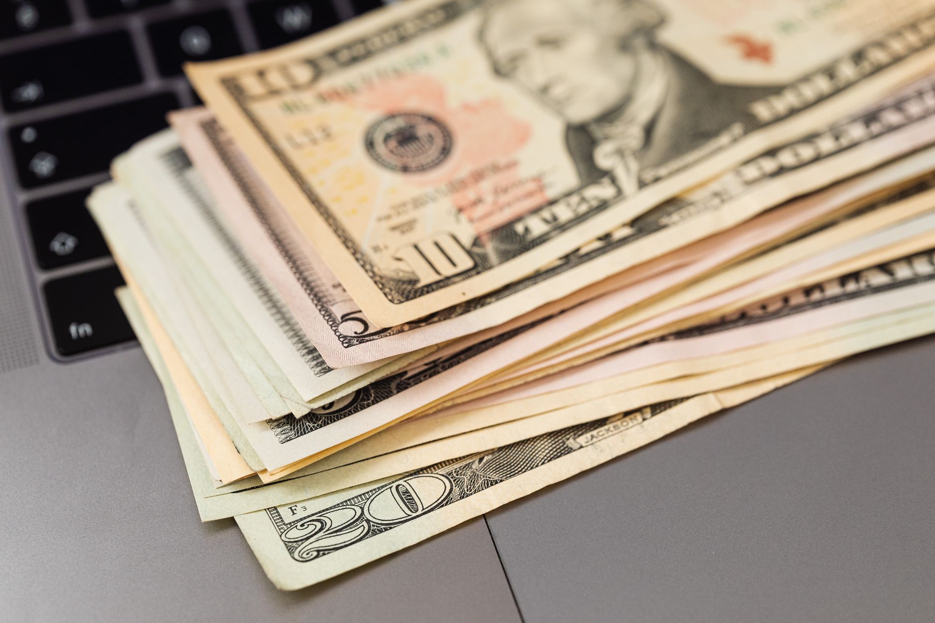 AI startup funding: Is it the best investment opportunity?